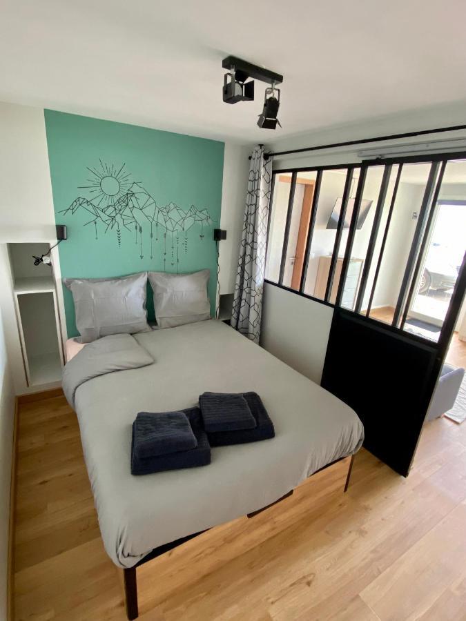 Les Vies En Rose Apartment Evian-les-Bains Bagian luar foto