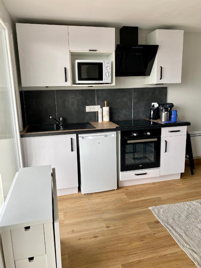 Les Vies En Rose Apartment Evian-les-Bains Bagian luar foto